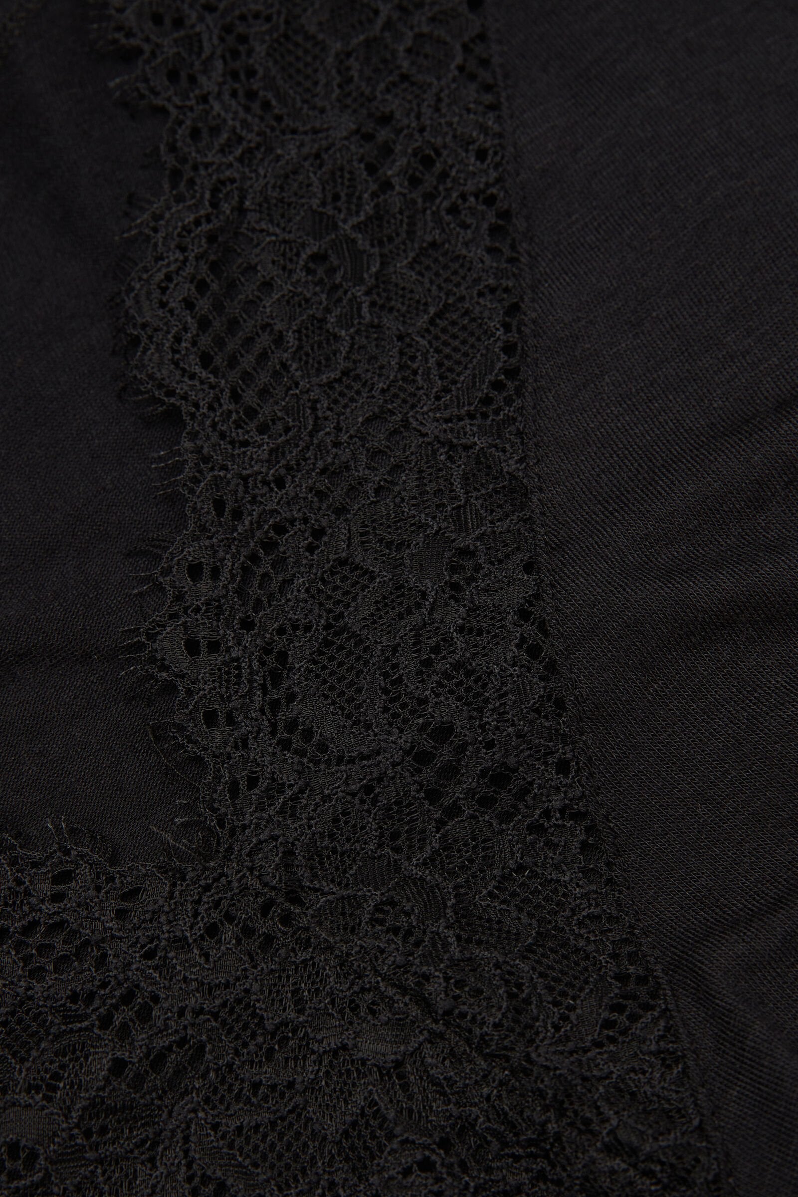 Midnight Lace Essential Top