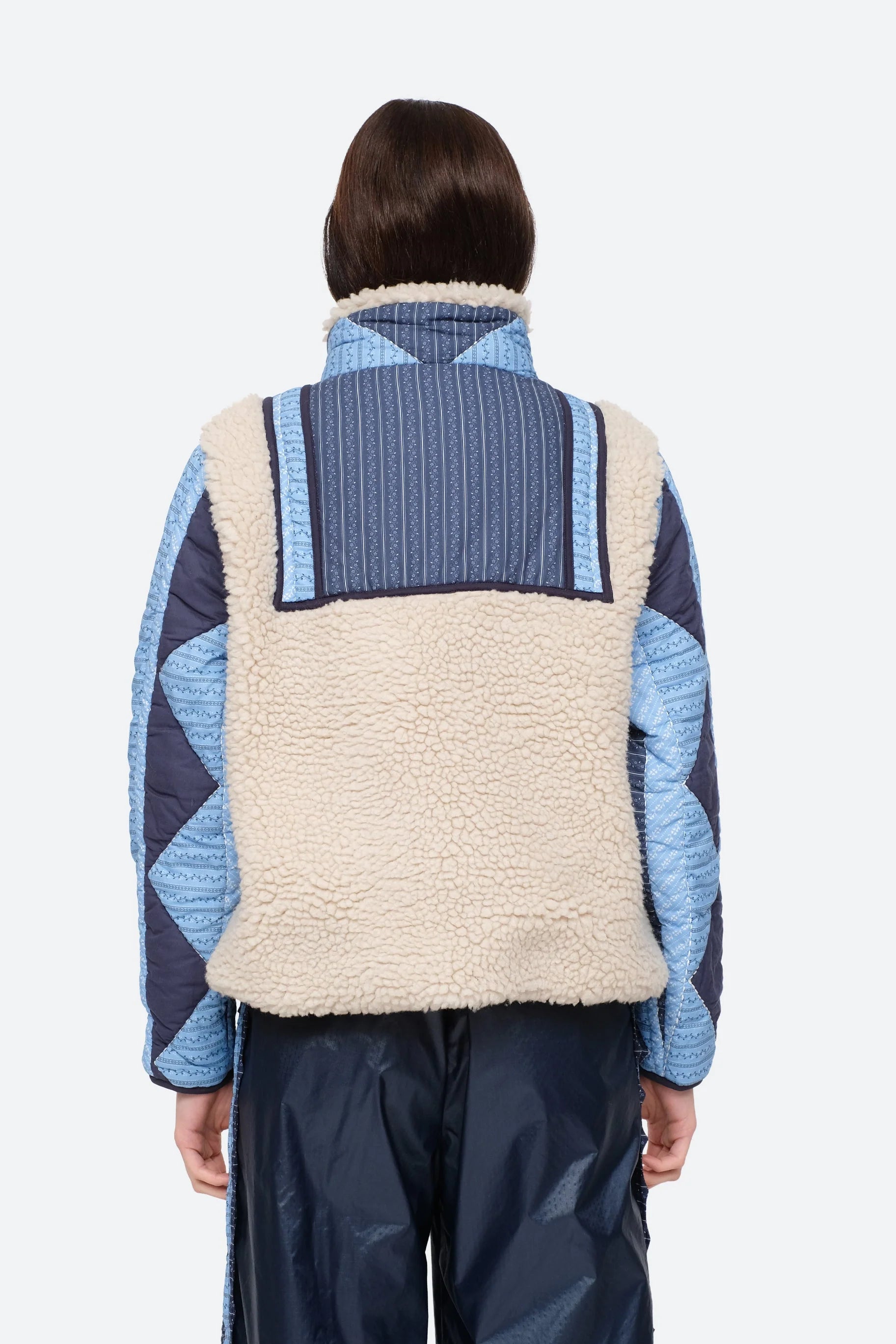 Patchwork Fleece Pullover – Cozy Winter Style